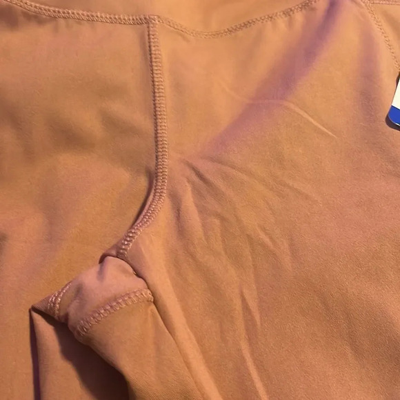 Danskin Ladies' Lightweight 7/8 Legging Pink Medium New - Picture 6 of 9